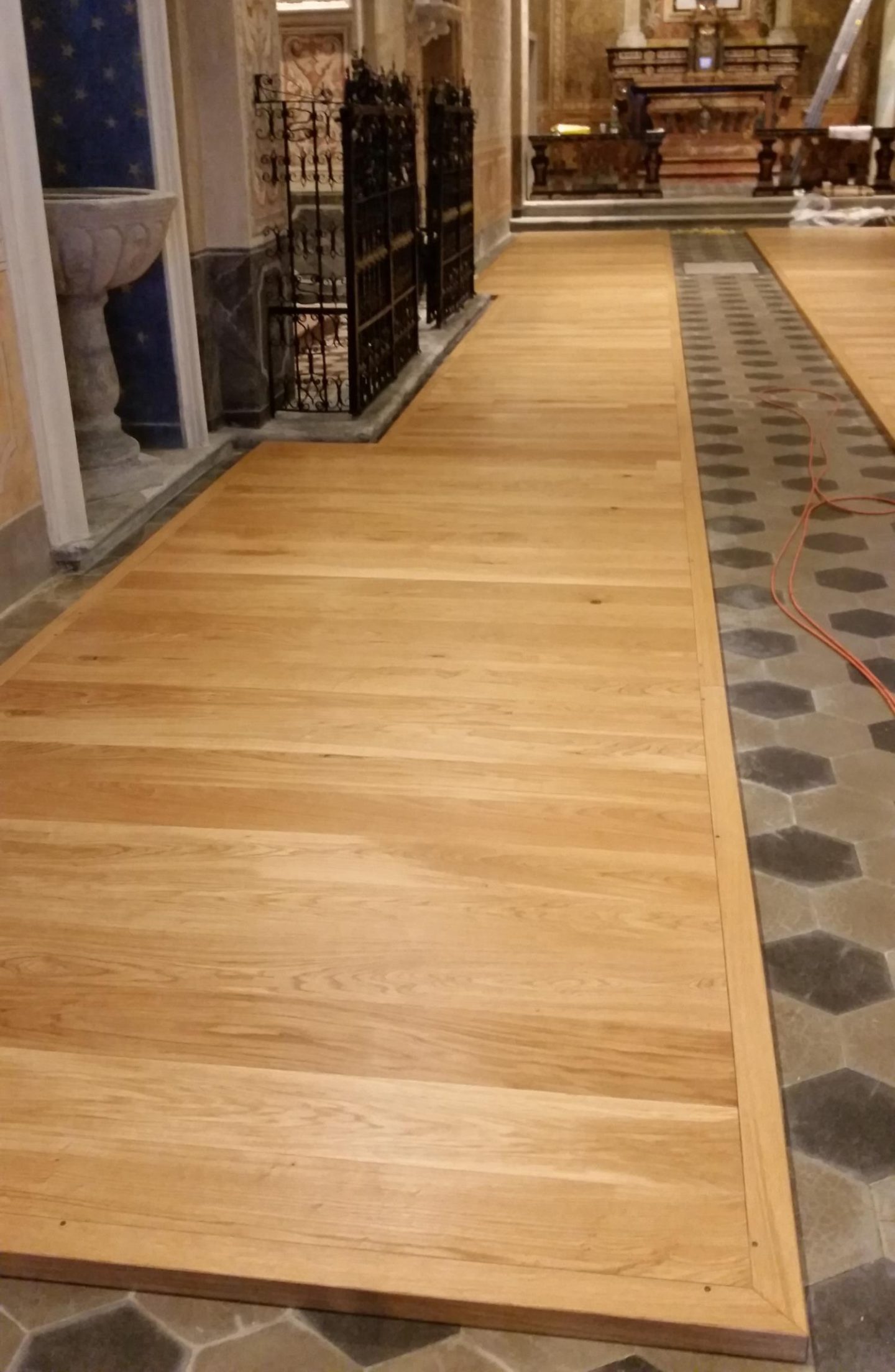 Montaggio della pedana termica Syrma