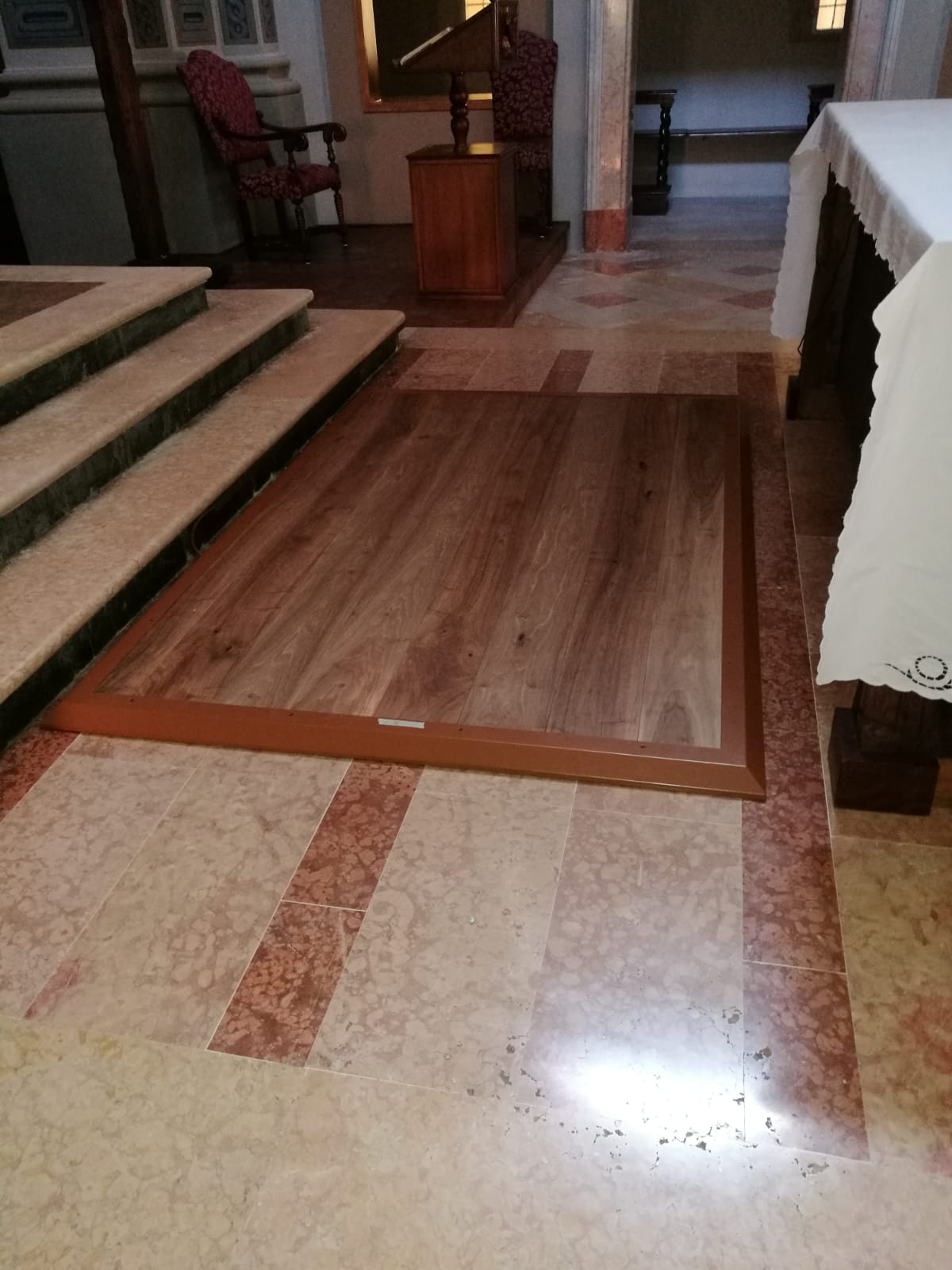 Sistema SYRMA installato in una chiesa a Ferrara